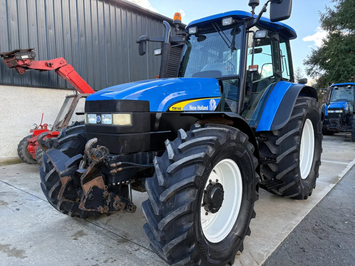 2004 New Holland TM140 - Image 4