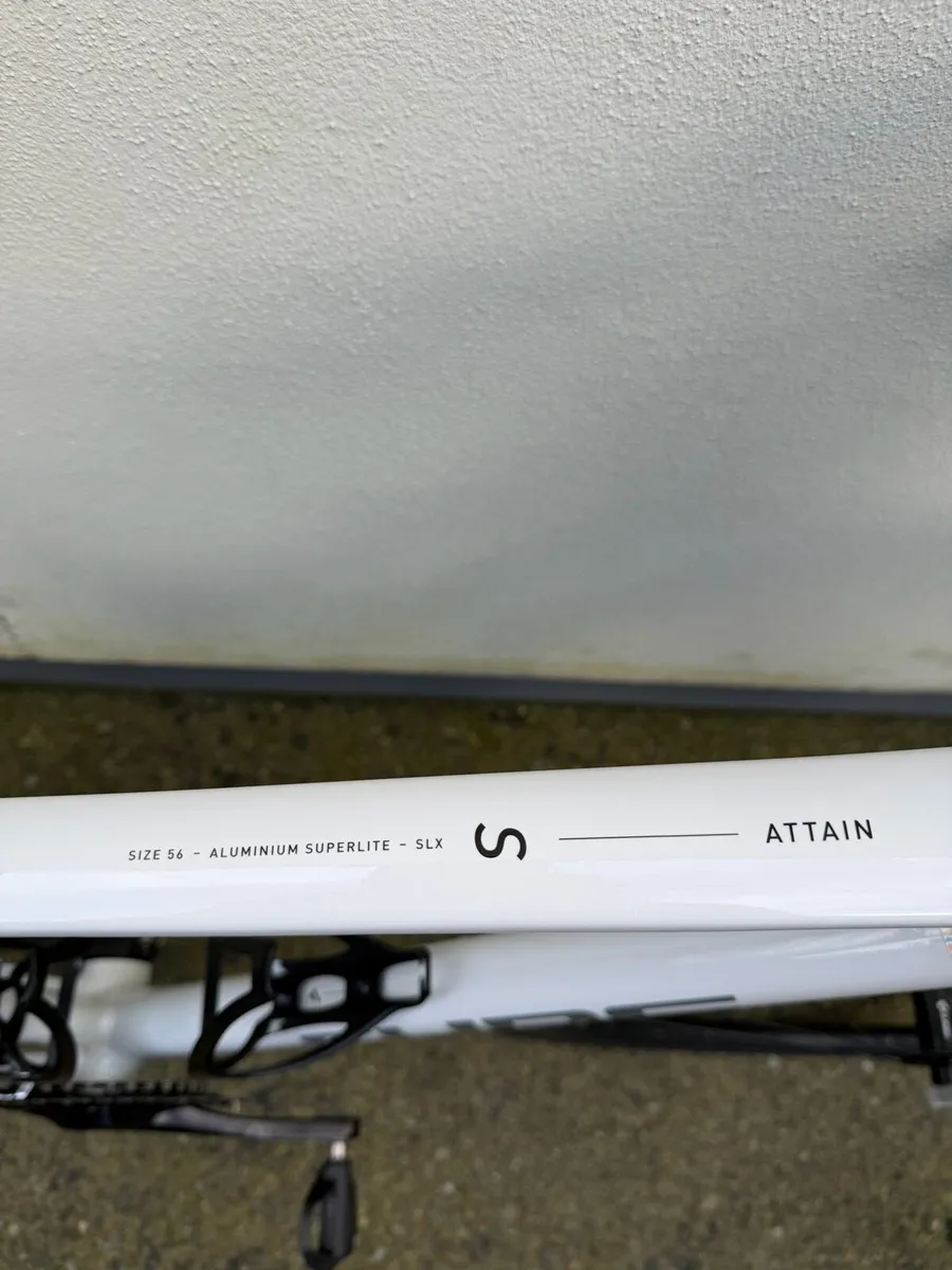 Cube Attain SLX - Image 2