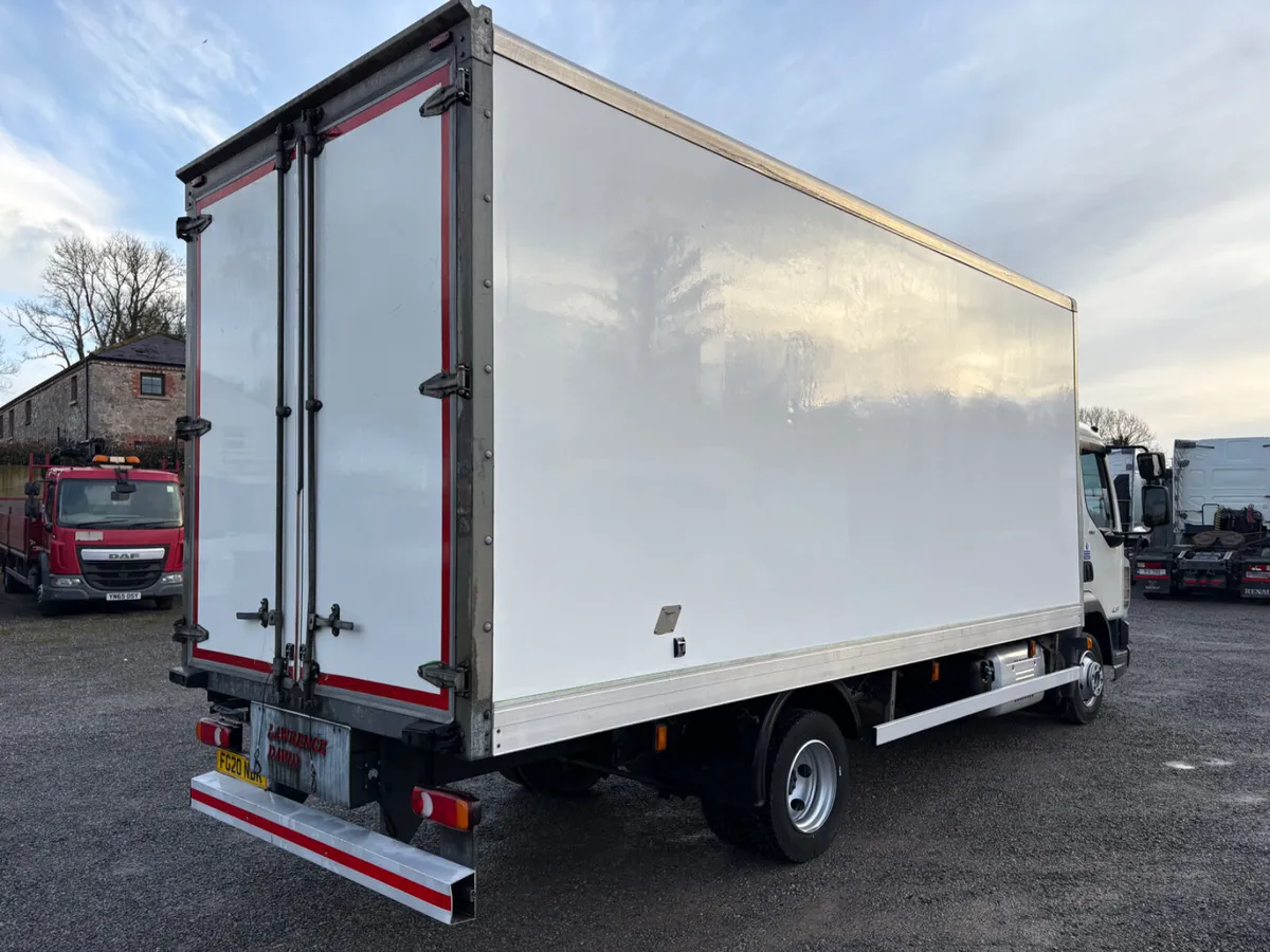 2020 DAF LF180 7.5T Box lorry - Image 4