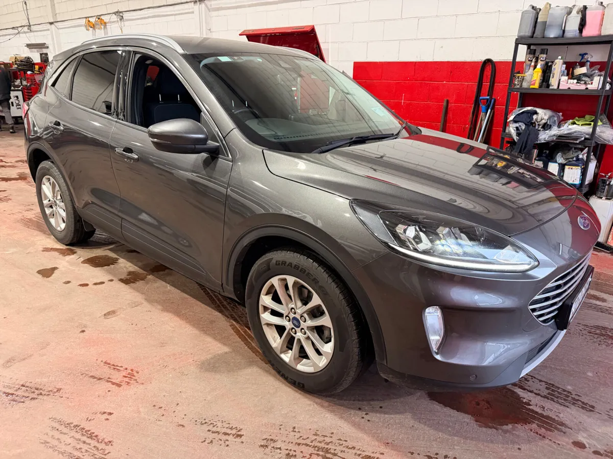 2022 Ford Kuga Commercial 71,000Km