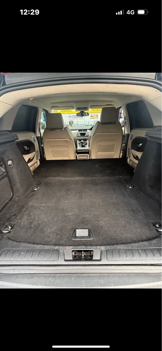 Range Rover Evoque 2013 Commercial - Image 3