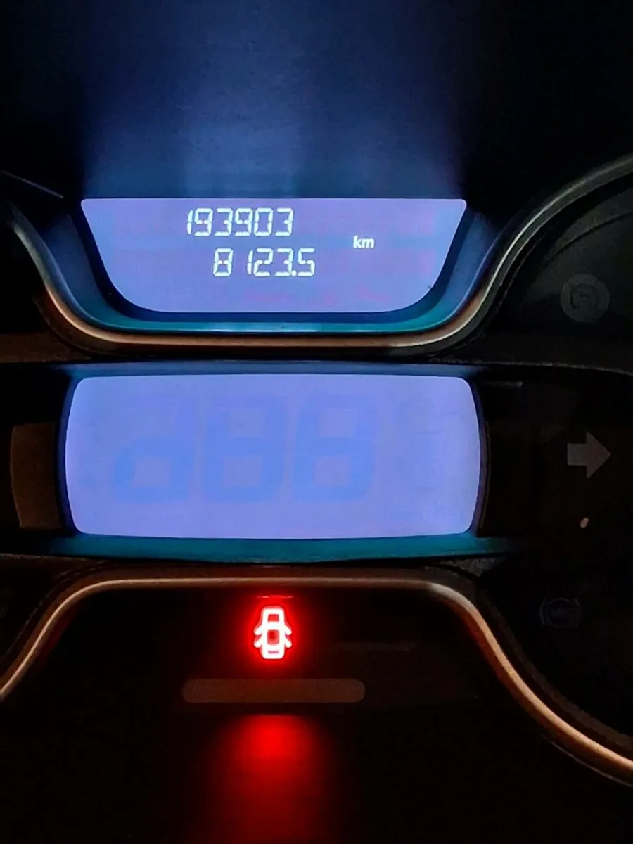 Renault traffic crewcab - Image 3