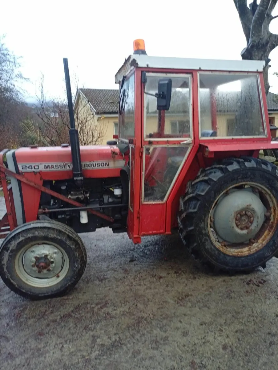 Massey Ferguson 240 - Image 4