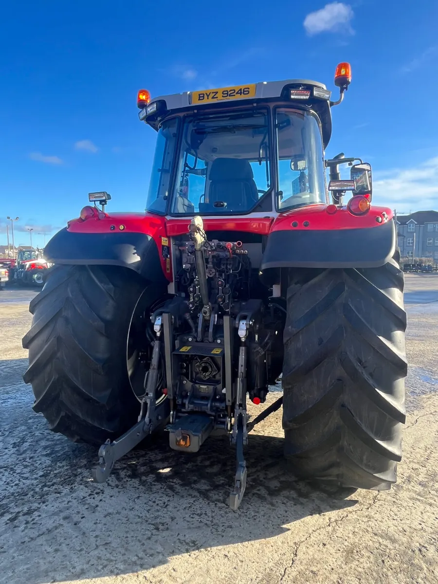 Massey Ferguson 7s.210 - Image 3