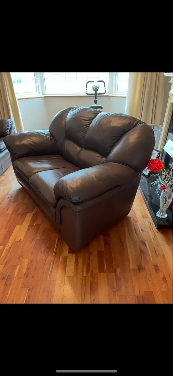 Three & two seater leather sofa - Image 1