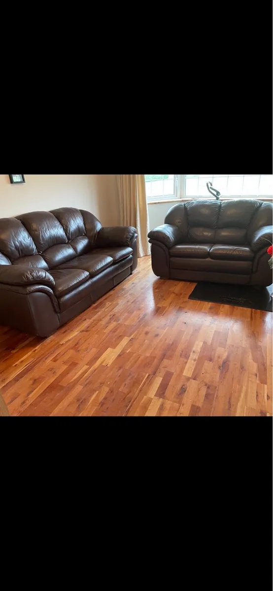 Three & two seater leather sofa - Image 3