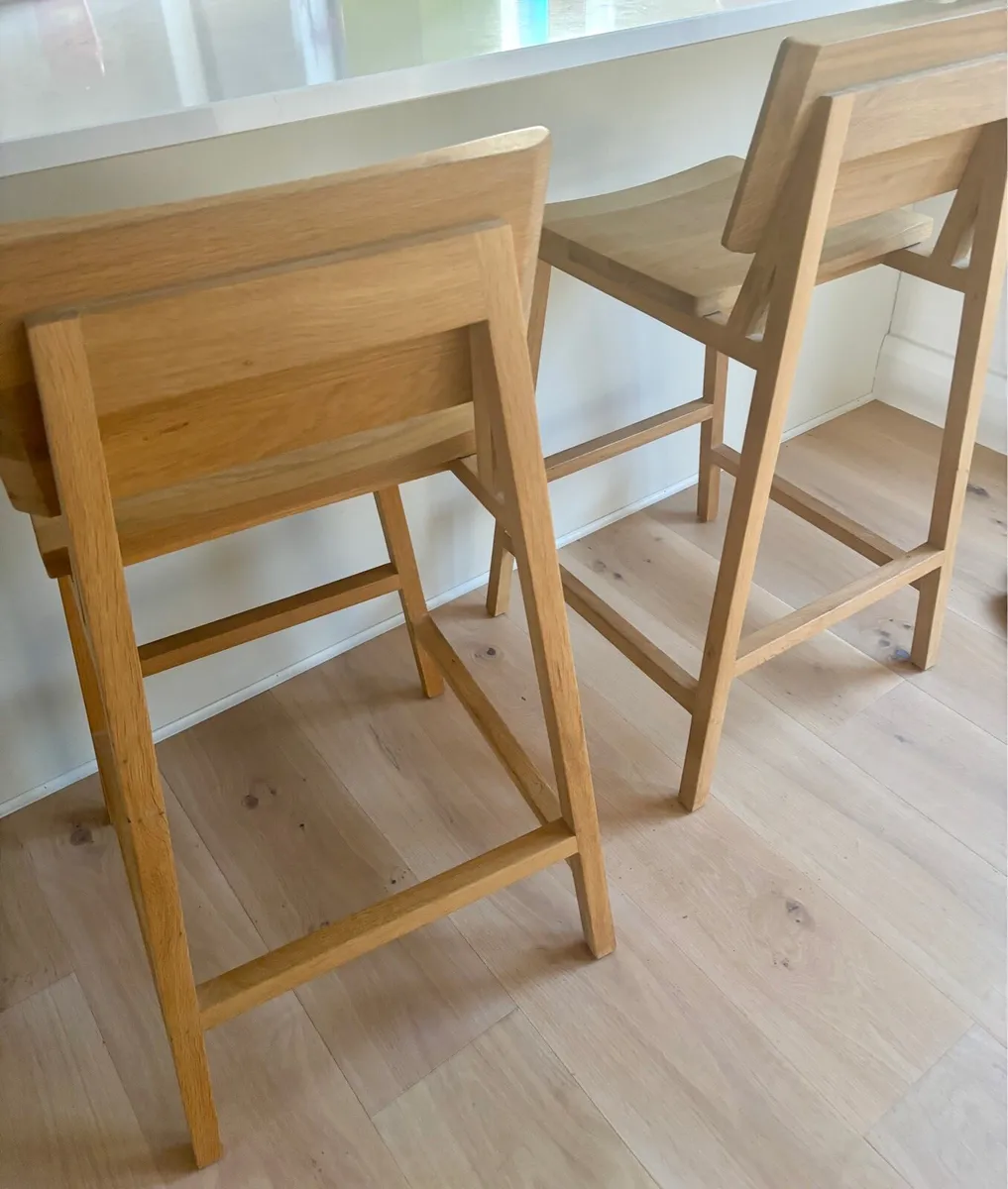 Etnicraft breakfast bar stools - Image 4
