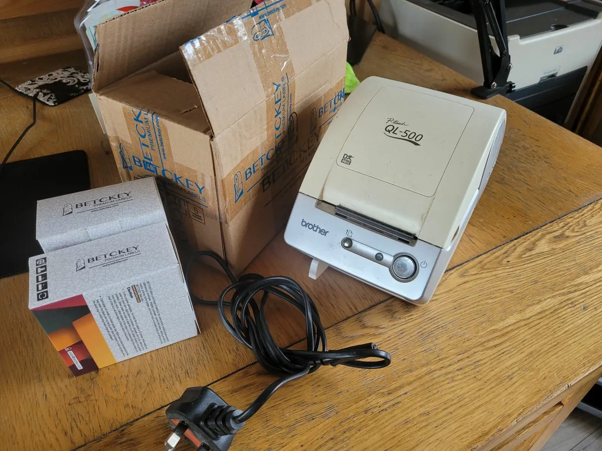 Brother label printer - Image 2
