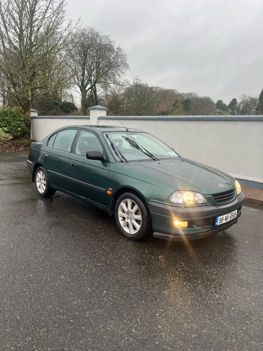1998 Toyota Avensis TD Gs - Image 2