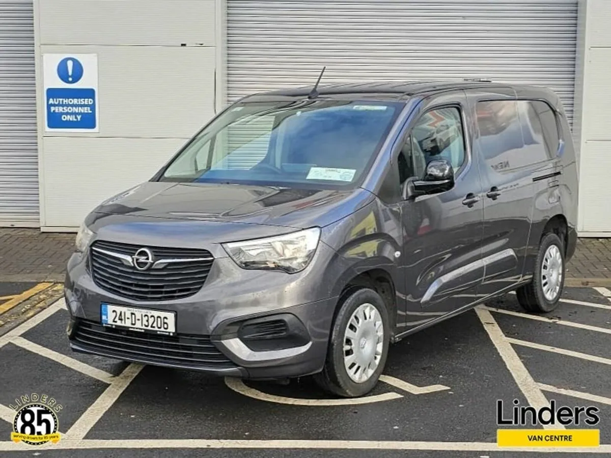 Opel Combo SPORTIVE LWB - LOW KMS - Image 2