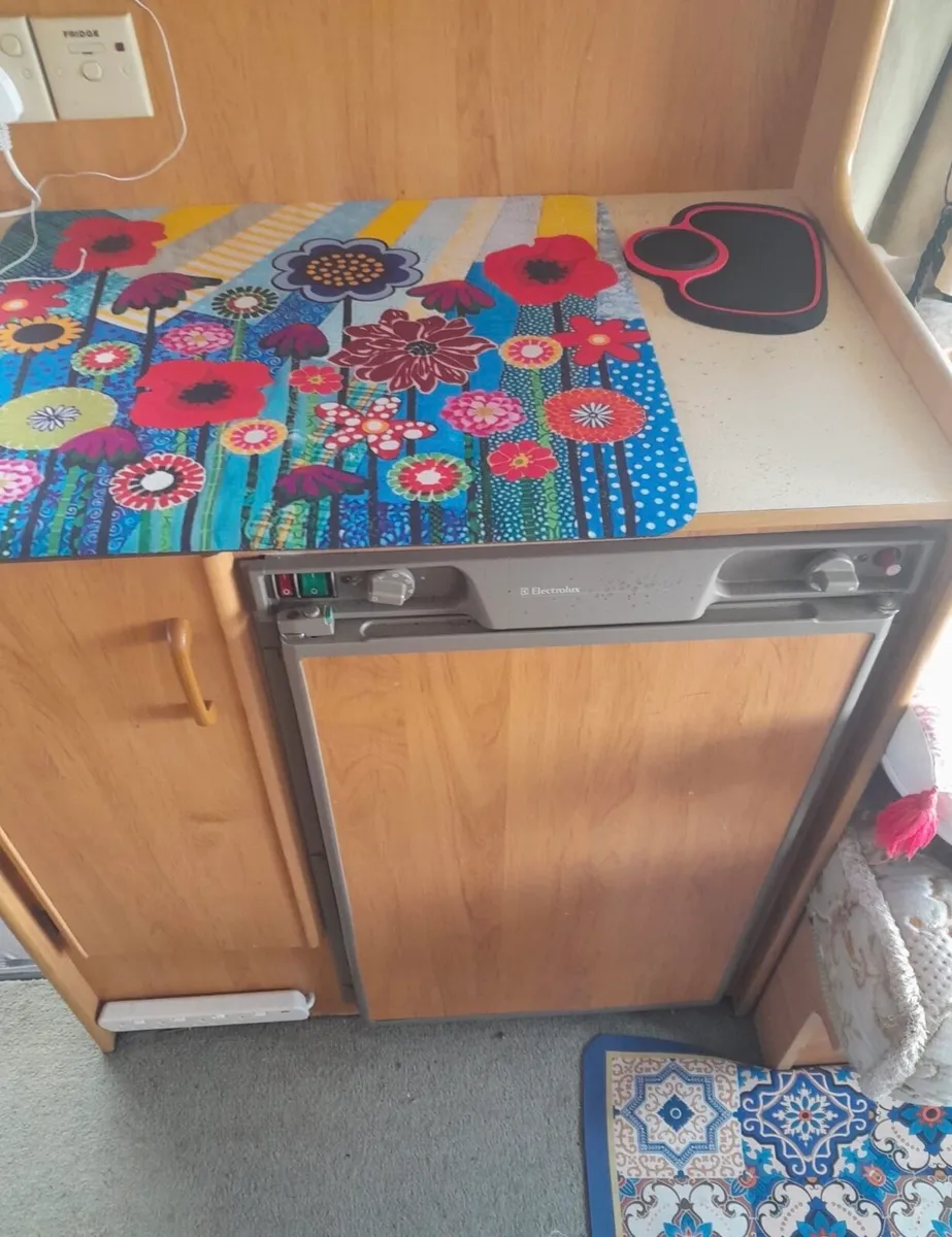 Caravan 2 Berth Marauder 380/2 - Image 4