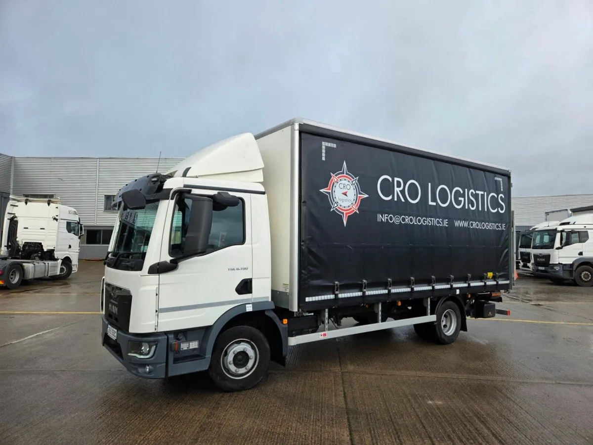 Man TGL 8.190 Curtain Side - Image 3