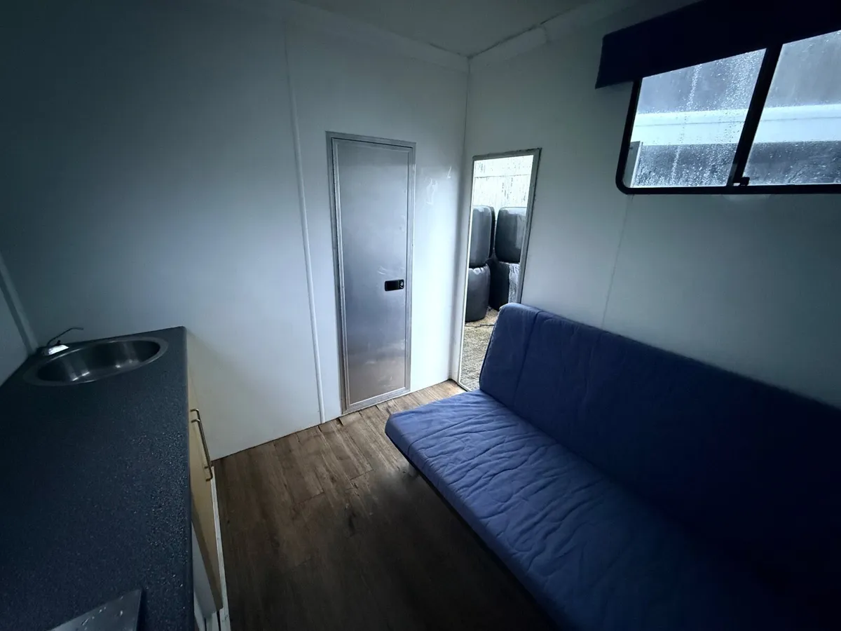 Horsebox - Image 4