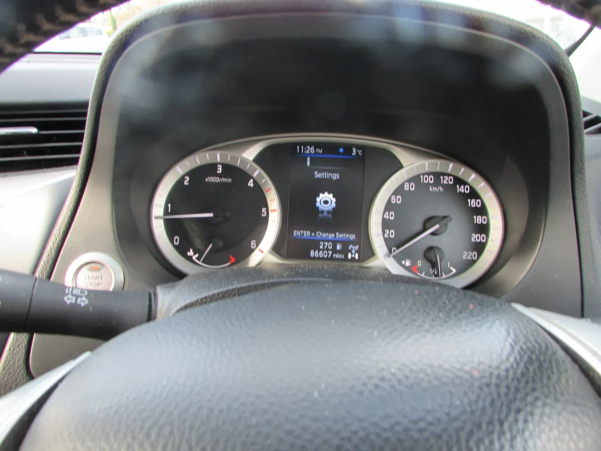 Nissan Navara 2020  2.3TDI - Image 4