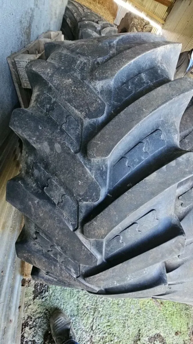 Tractor tires - Image 2