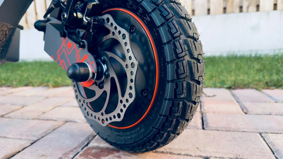 Kukirin G2 Ultra e-scooter (USED ONCE FOR REVIEW) - Image 1