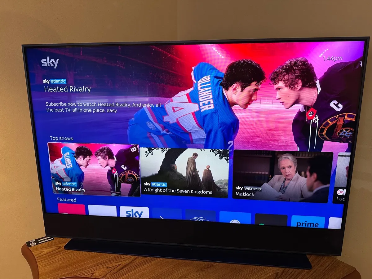 Sky Glass 43" 4K Ultra HD (Gen 2) - Ocean Blue - Image 4