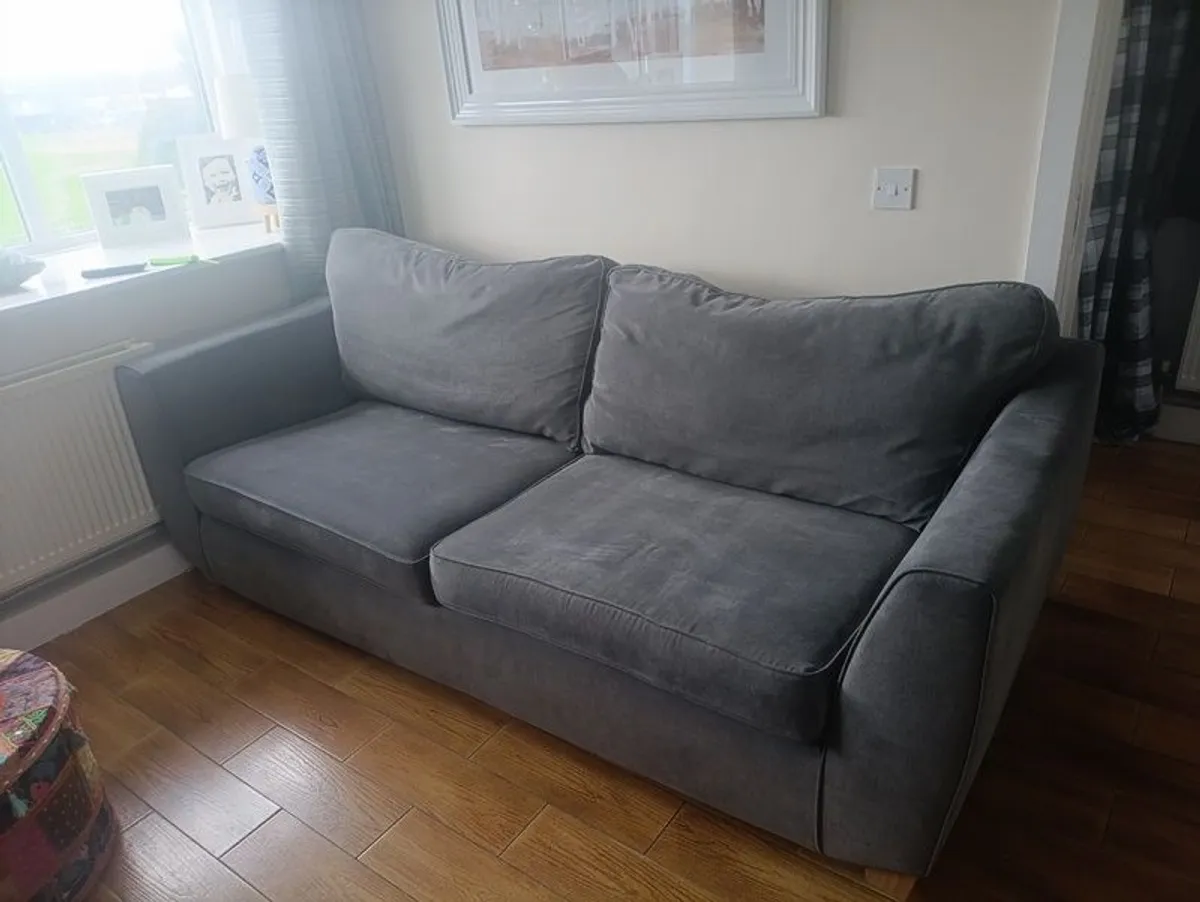 Sofa - Image 3