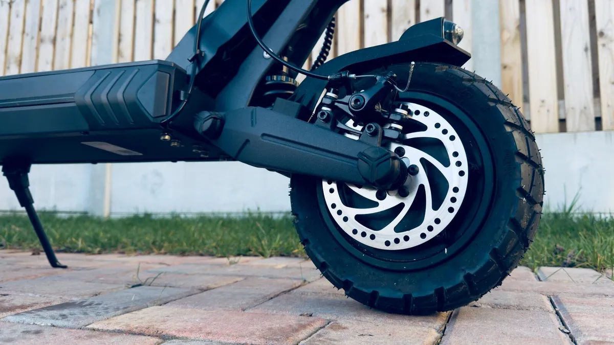 (BARGAIN) Ausom L2 Dual (USED ONCE FOR REVIEW) - Image 1