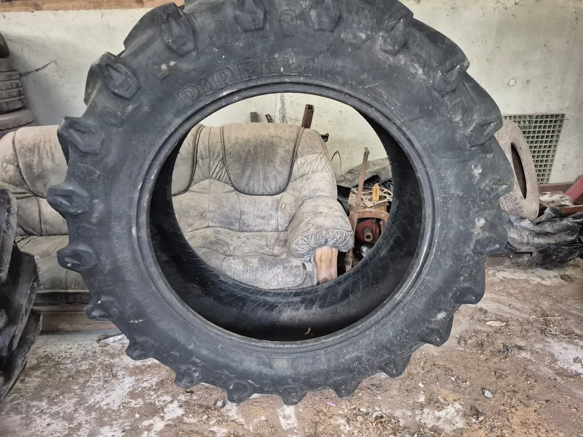 Pirelli tractors 480/70/38 - Image 1