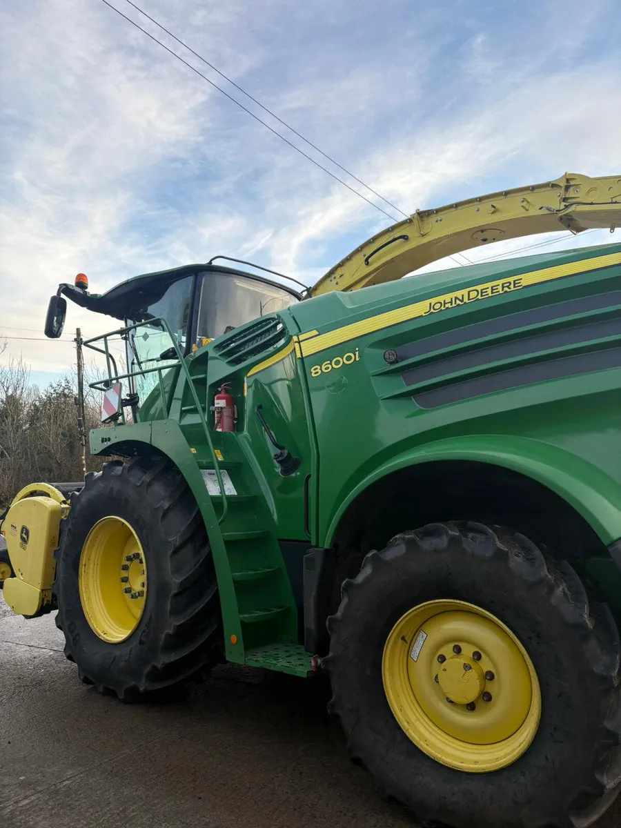 John Deere 8600i (2017) - Image 2