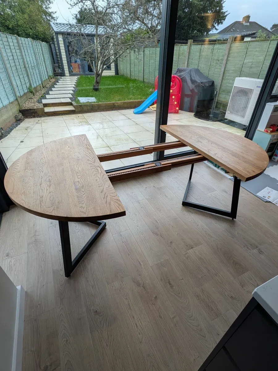 Kitchen table - Image 4