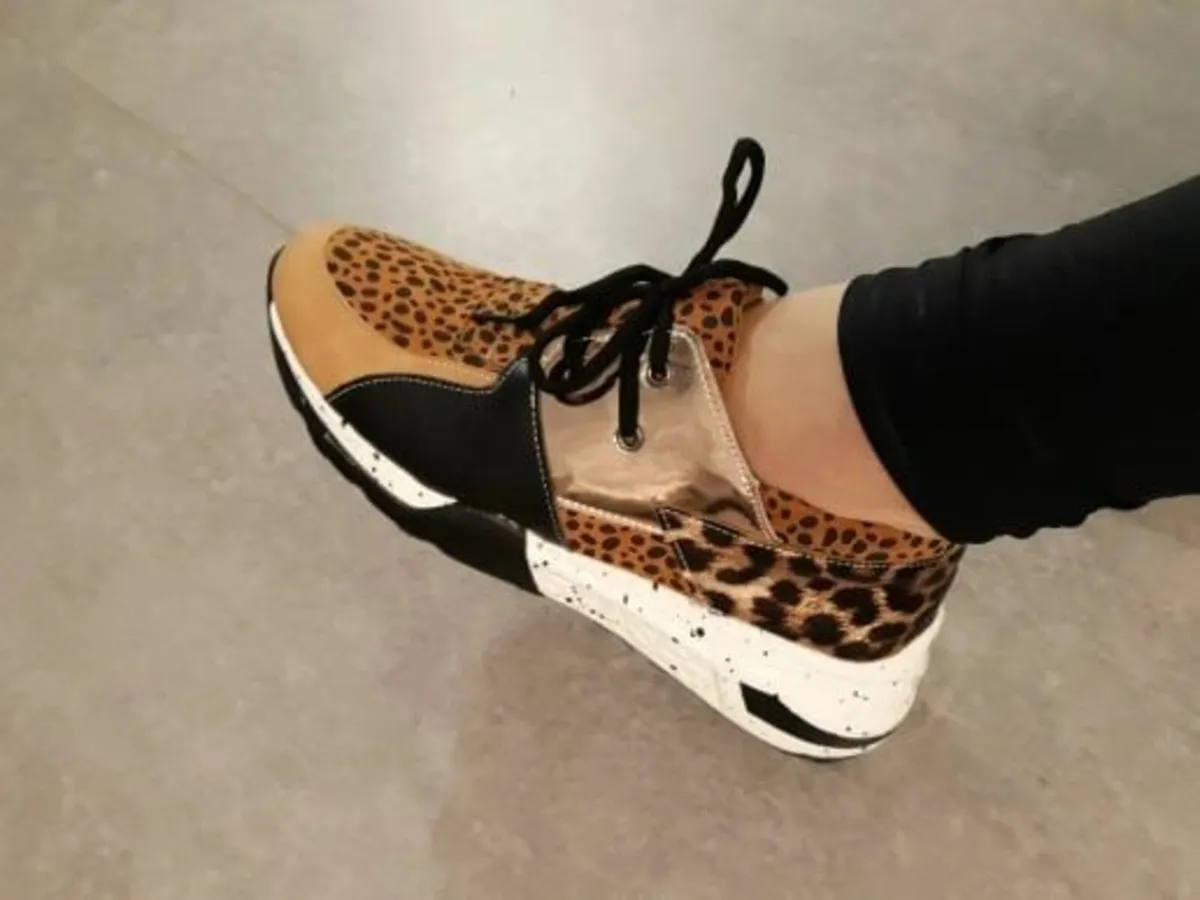 New Leopard Runners sizes 3-8 - Image 2