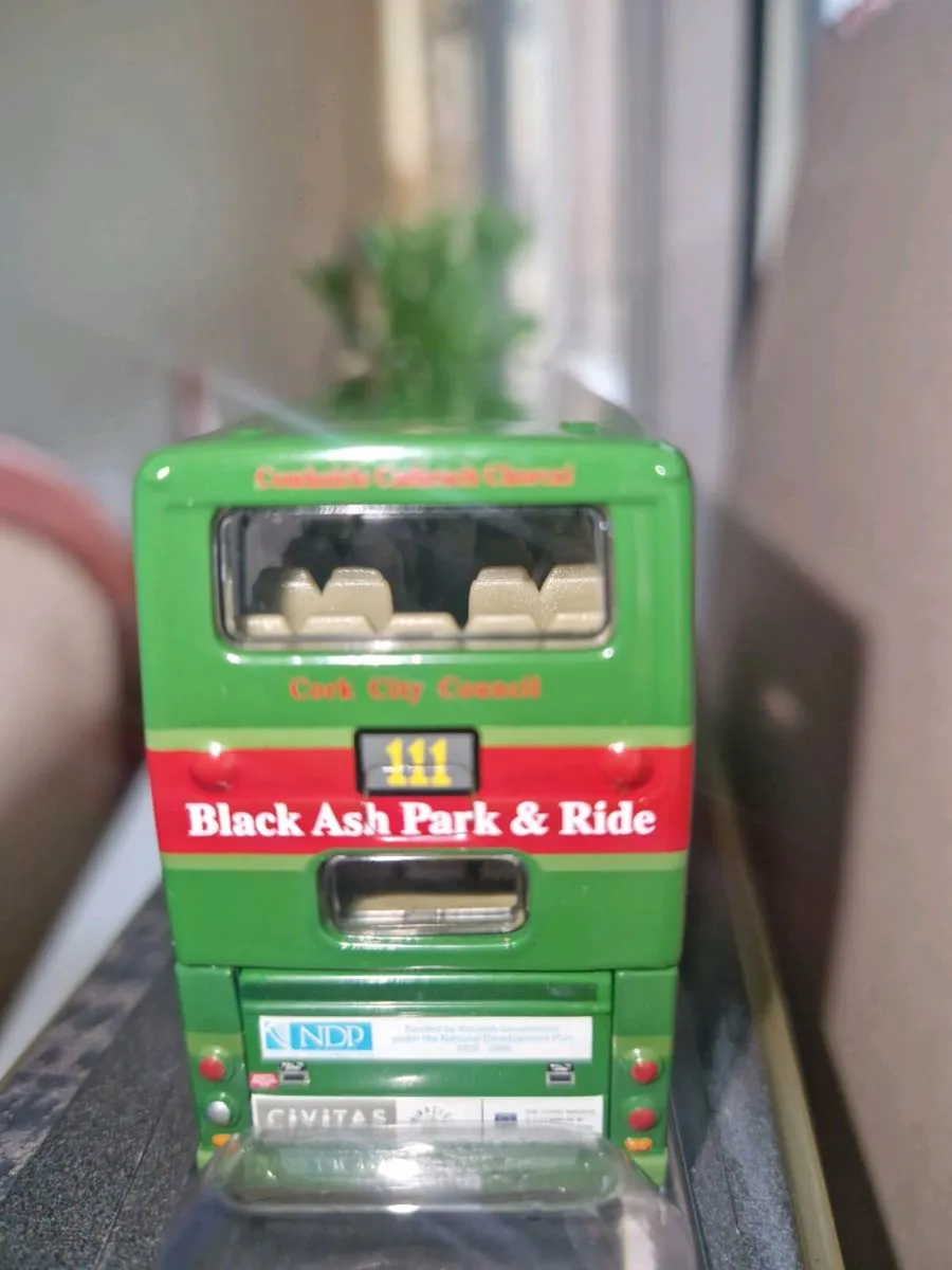 Corgi bus eireann cork bus - Image 4