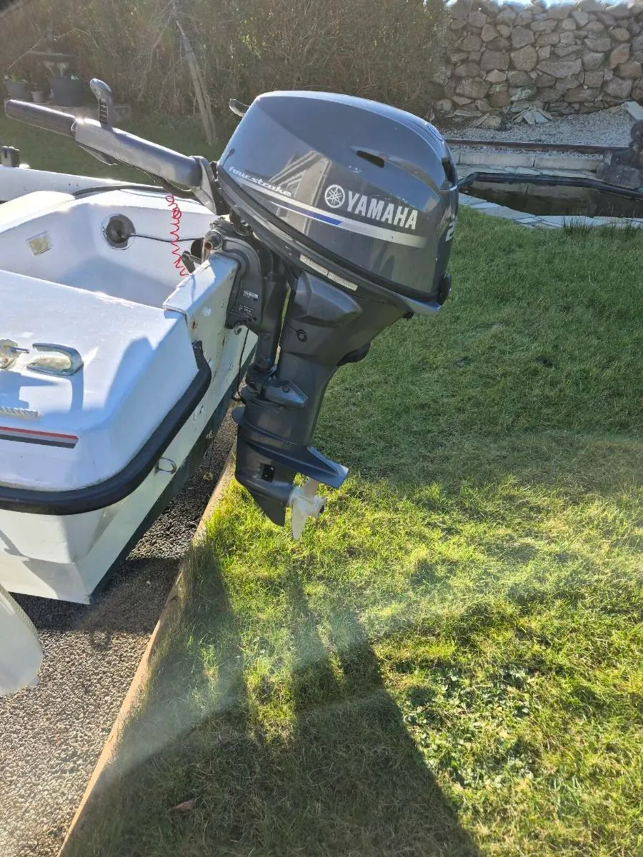 Speed boat - Image 2