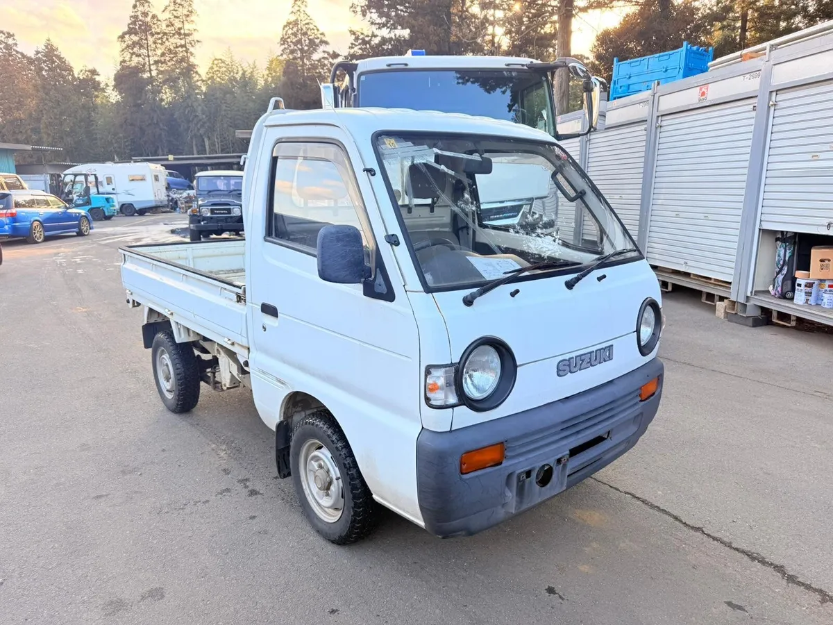 Suzuki Carry 1994 Tipper Body 4WD Mini Truck - Image 2