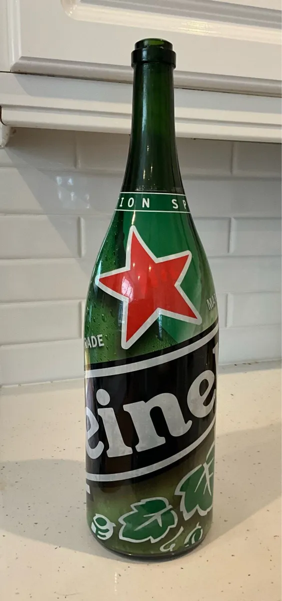 Jumbo Special Edition 19 Inch Heineken Bottle - Image 1