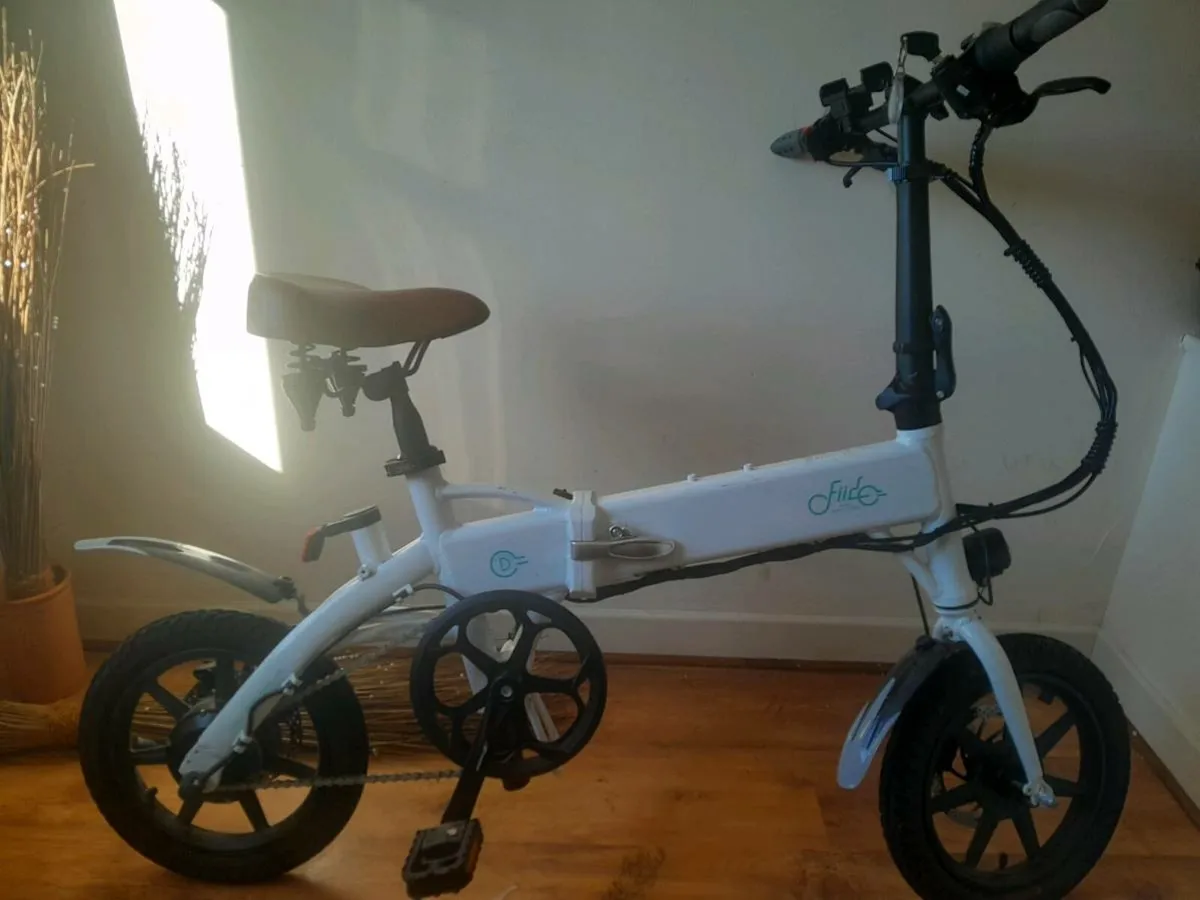 Folding electric bike - Image 3