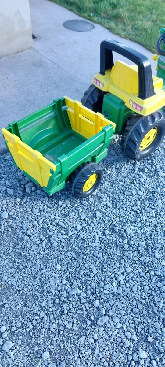John Deere Tractor and trailer children - Image 4
