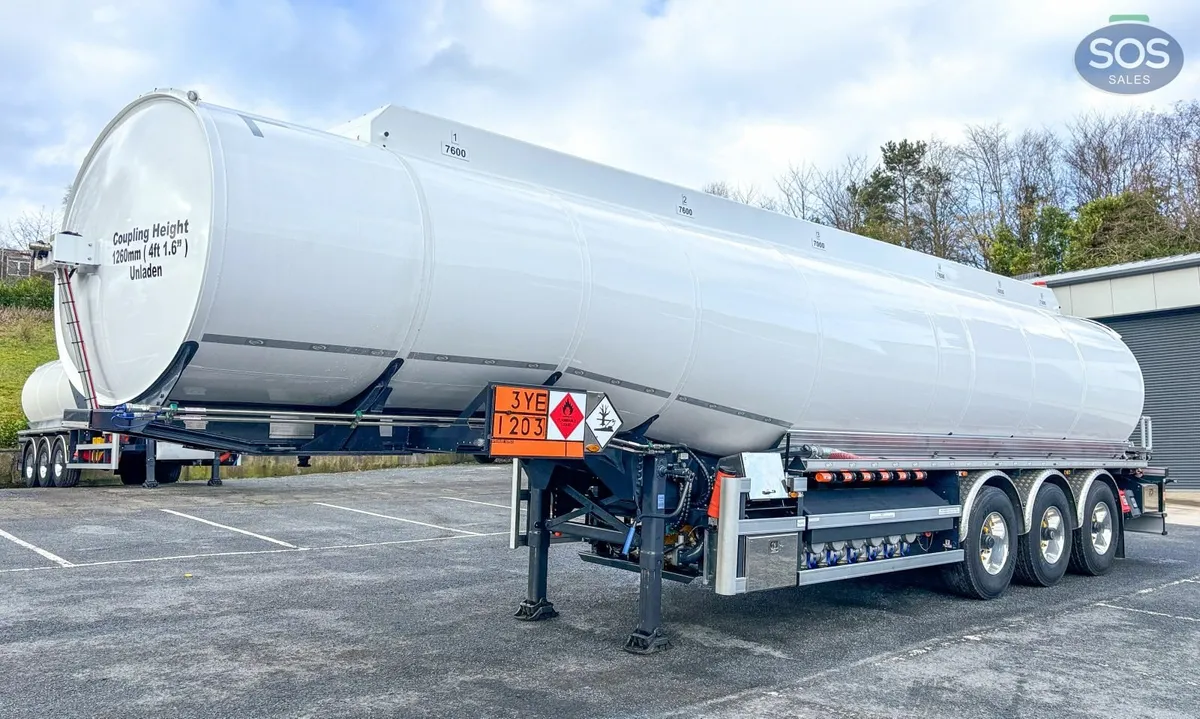 2025 GRW 42800L 6 Comp Urban Artic Trailers - Image 1