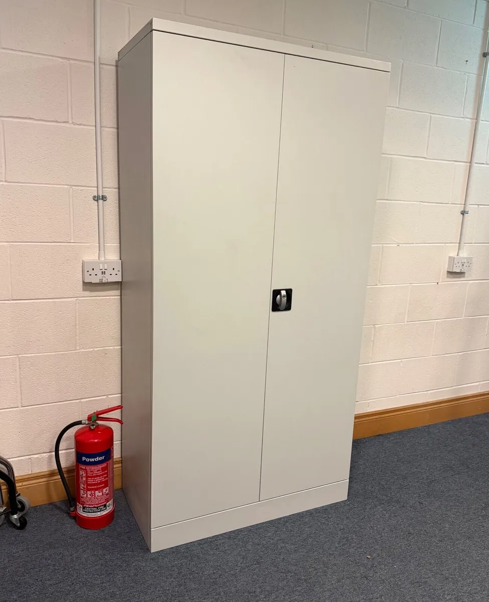 Mental Storage Cabinet with SAFE - Fire Proof - Image 2