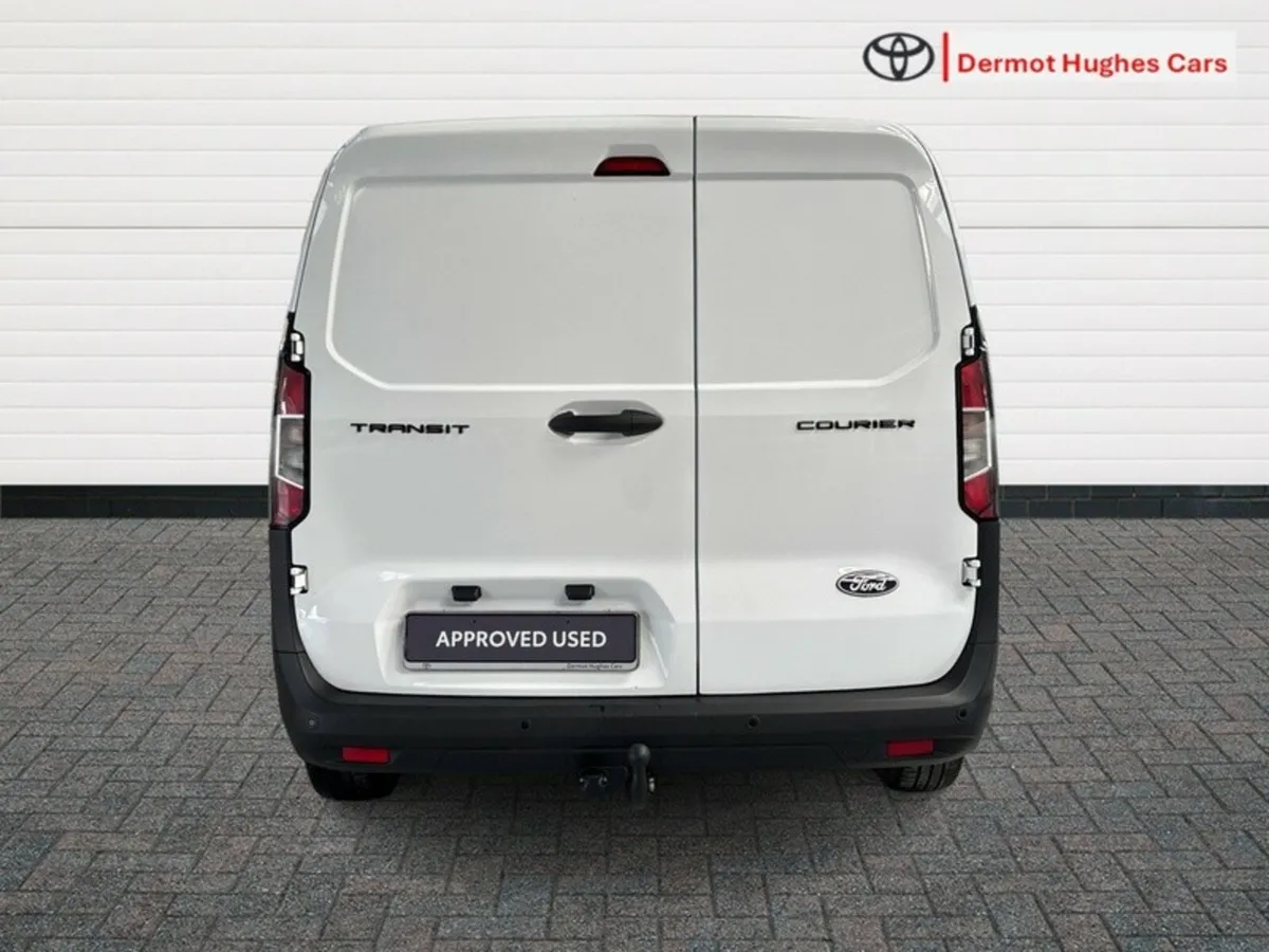 Ford Courier TREND 1.5L ECOBLUE 100PS M6 FW - Image 4