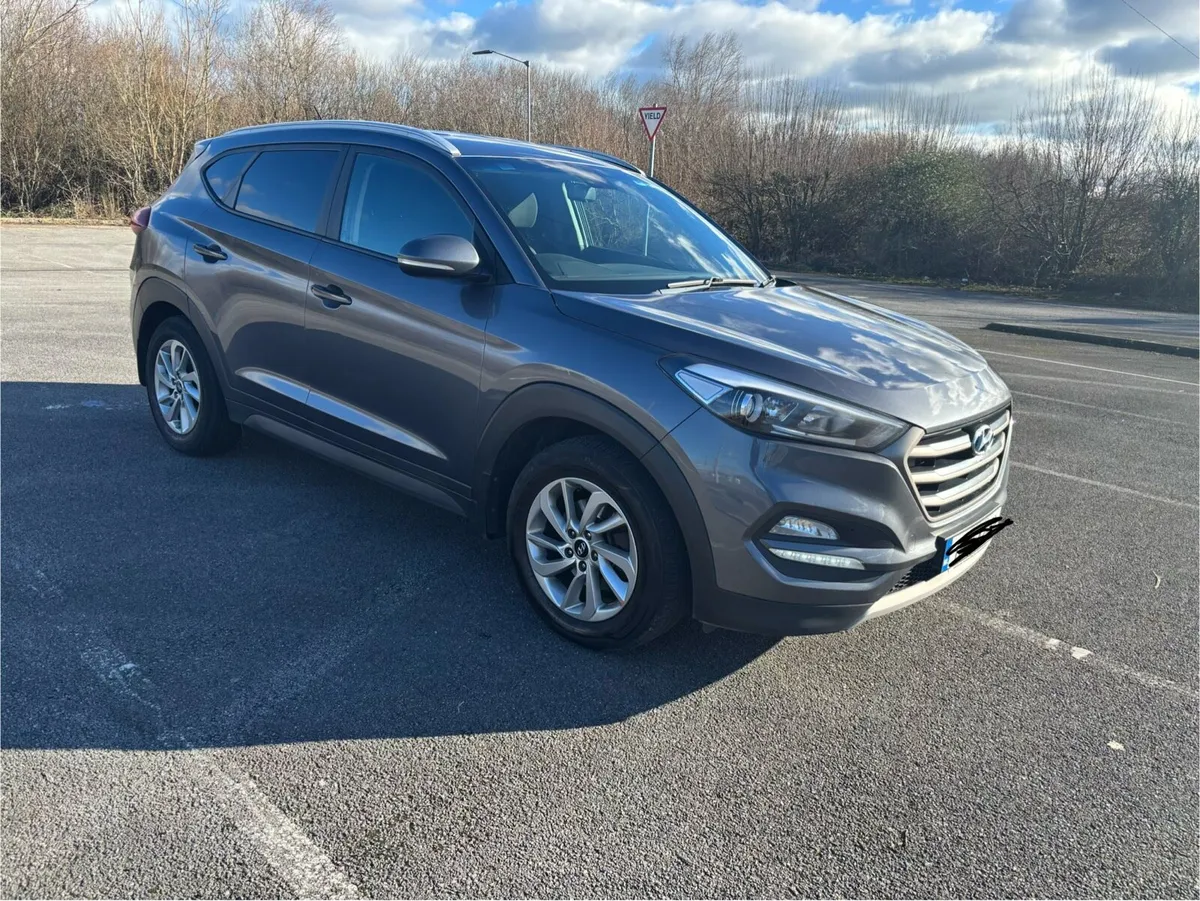 Hyundai Tucson - Image 1