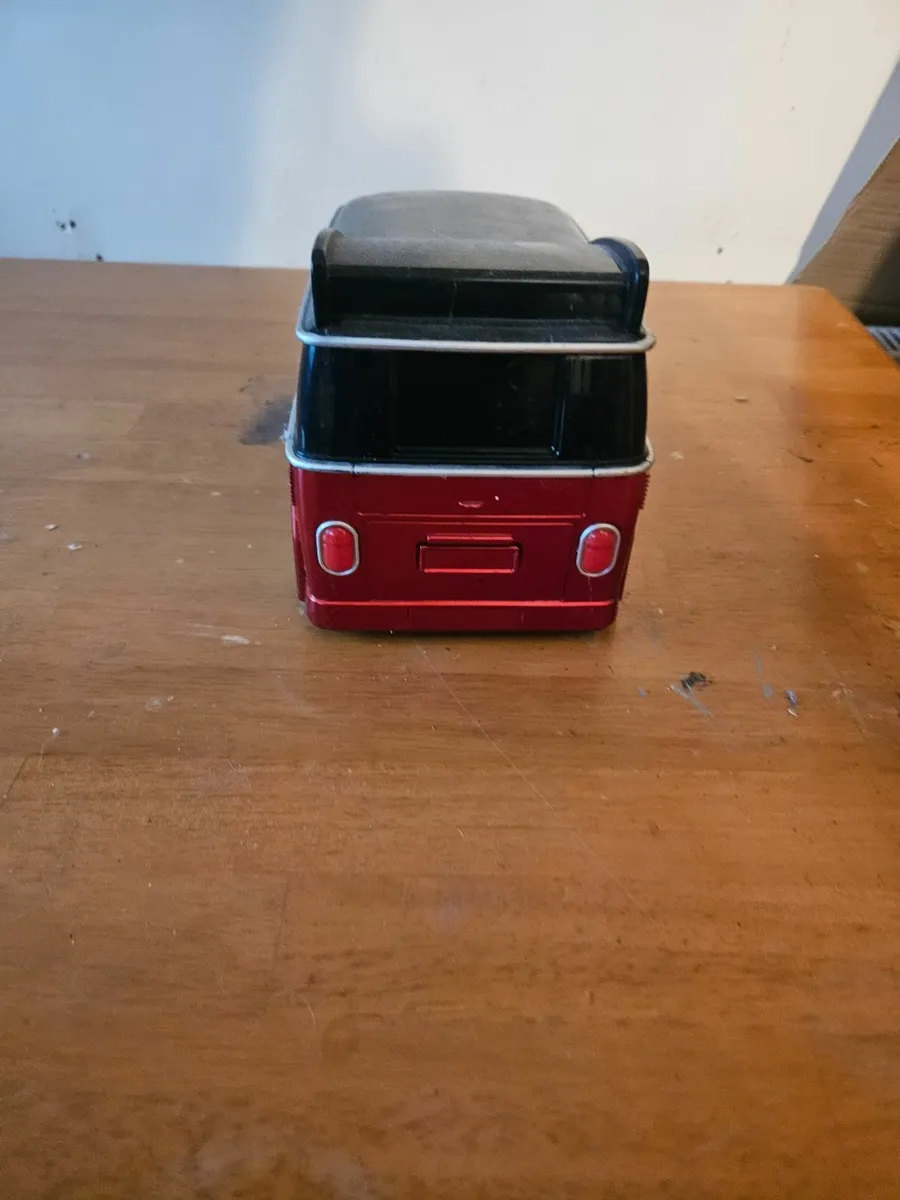 RC VW Van - Image 4