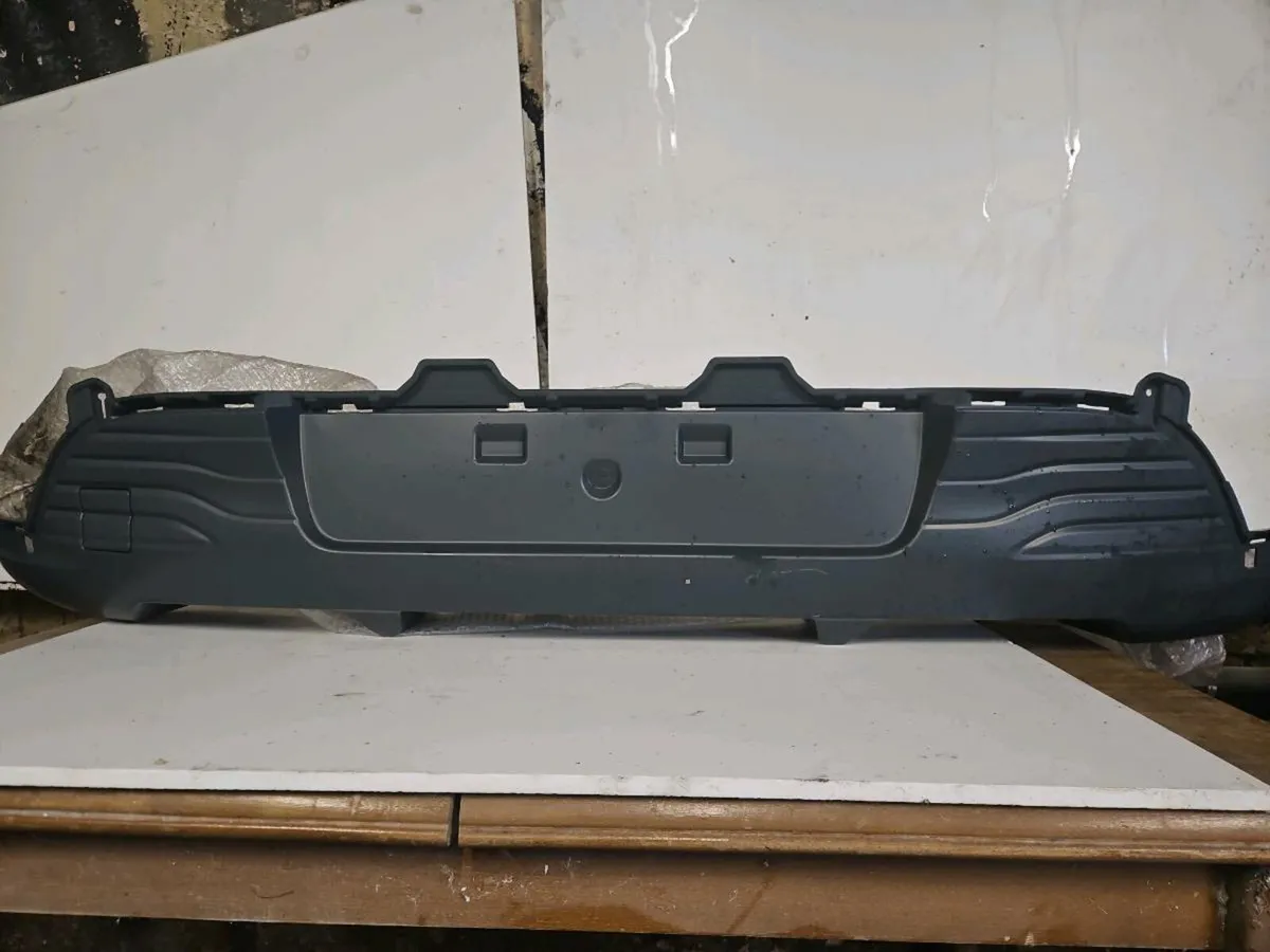 2019-2023 renault clio rear bumper new - Image 1