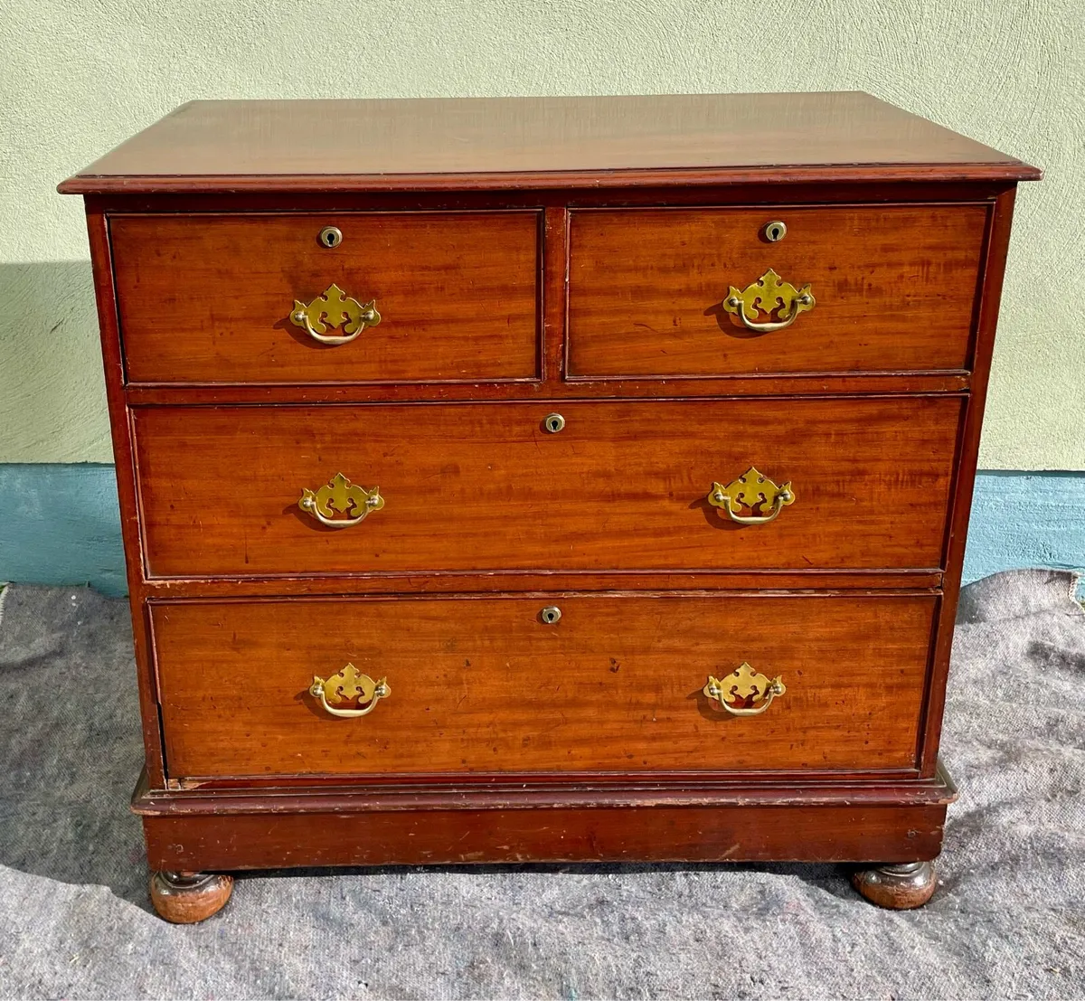 Antique Mahogany chest drawers - Image 1