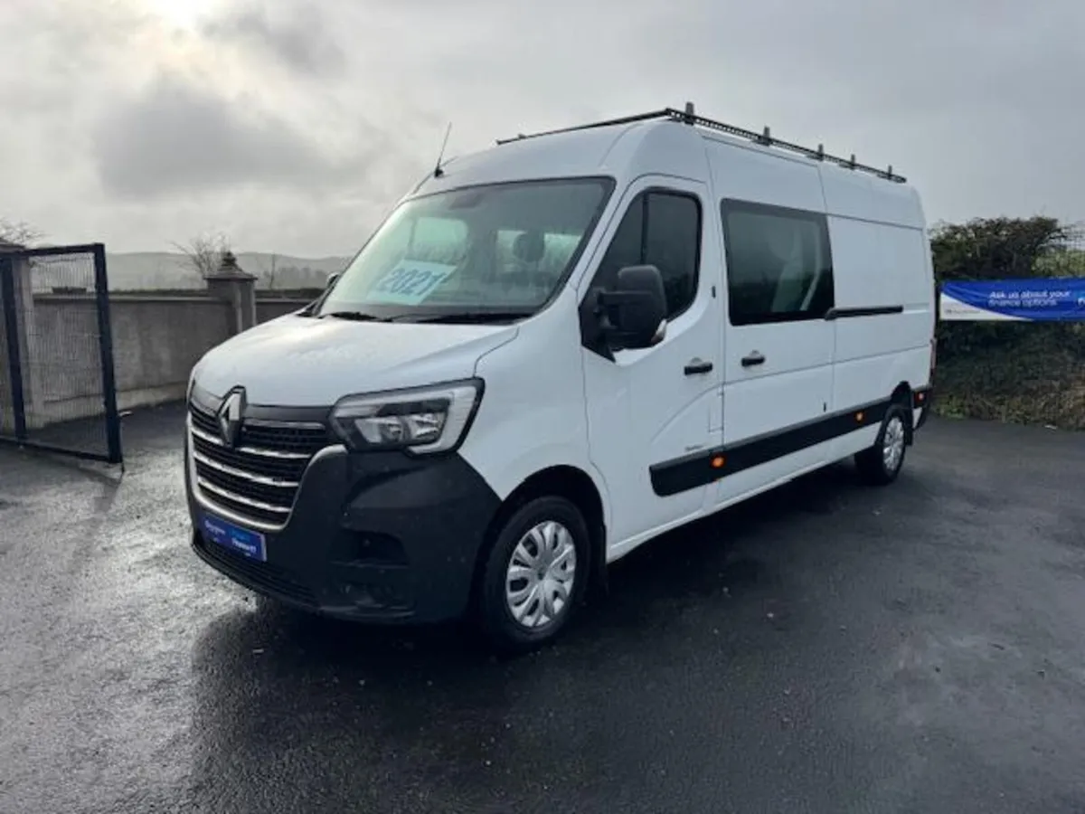 Renault Master LWB Factory Crew - Image 3