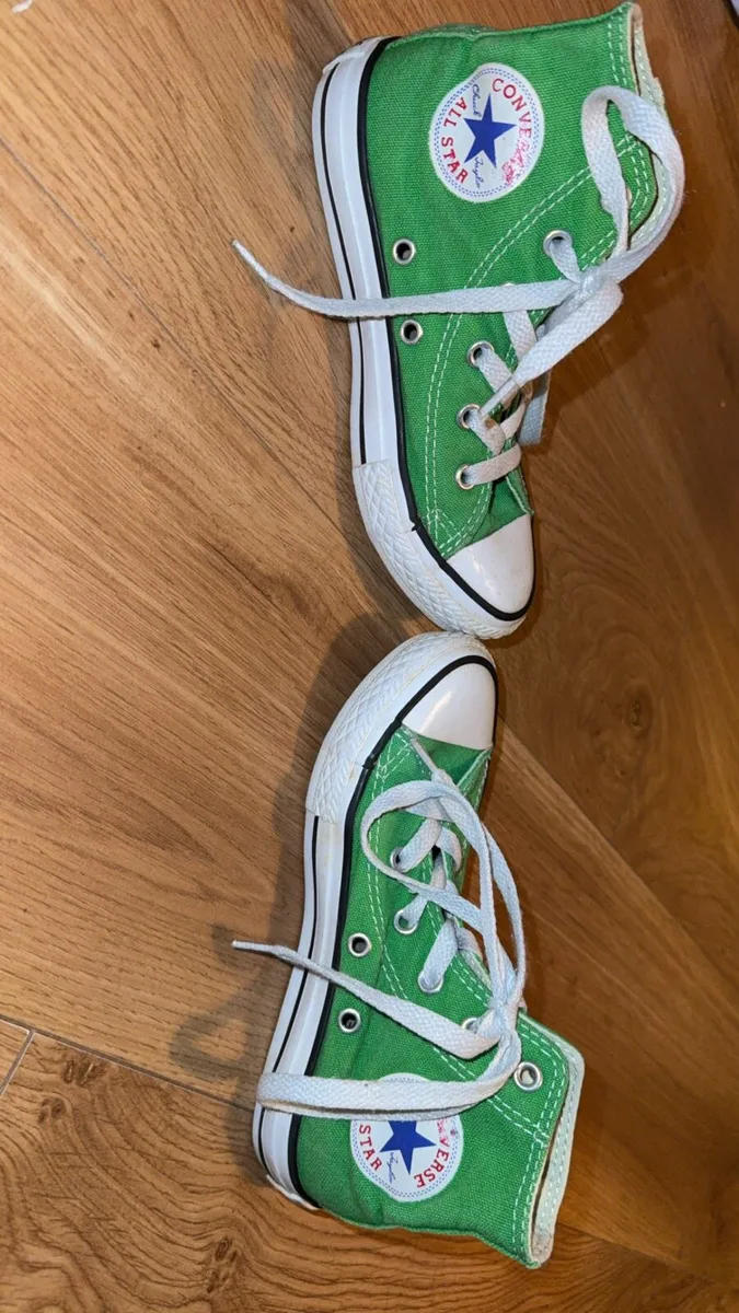 Go green Converse trainers - Image 1