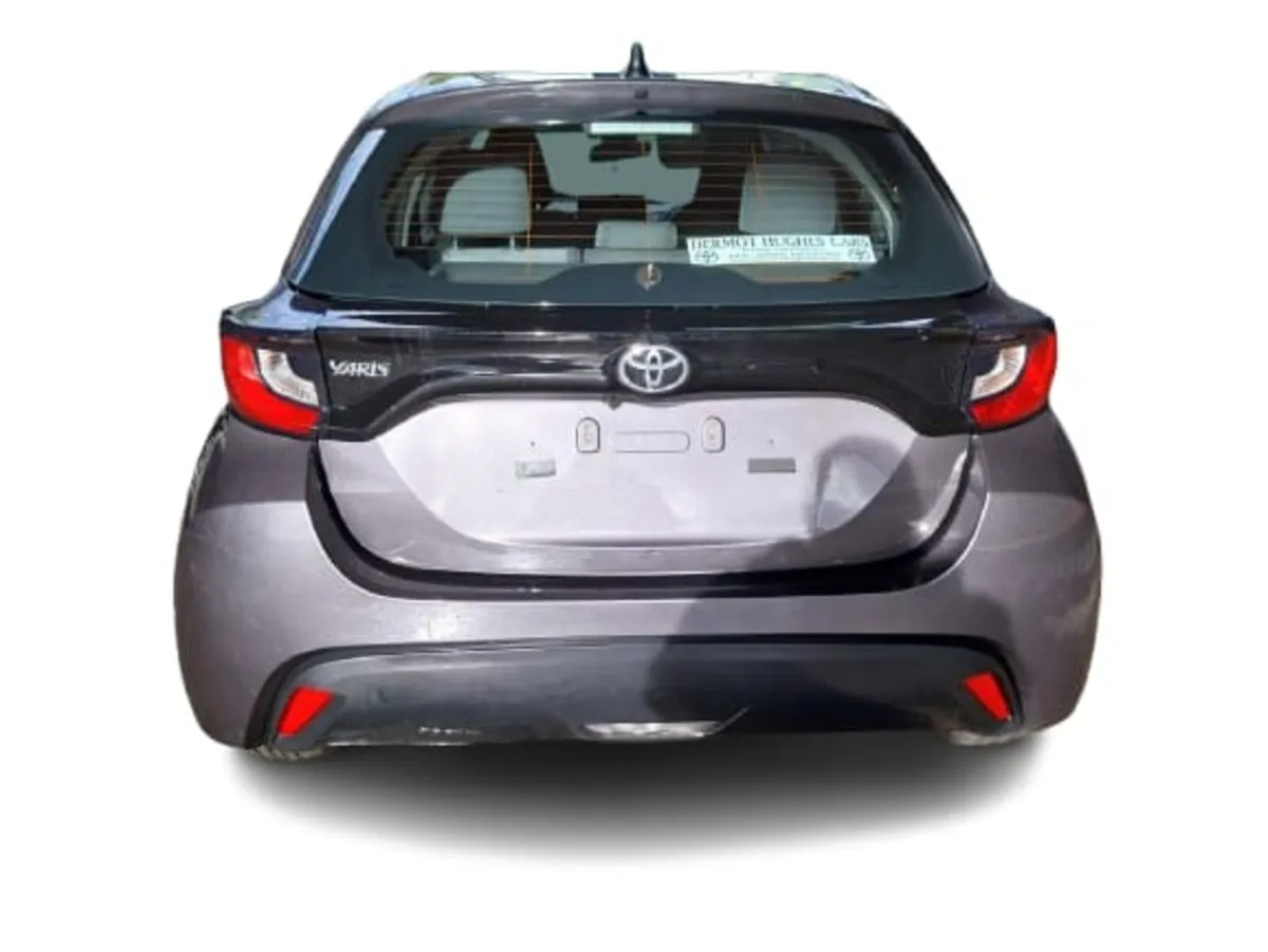 2021 TOYOTA YARIS For Breaking/Dismantling - Image 4