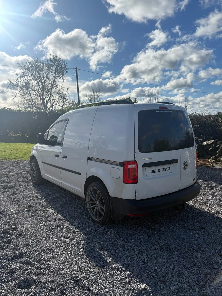 Volkswagen Caddy 2.0 Low miles - Image 4