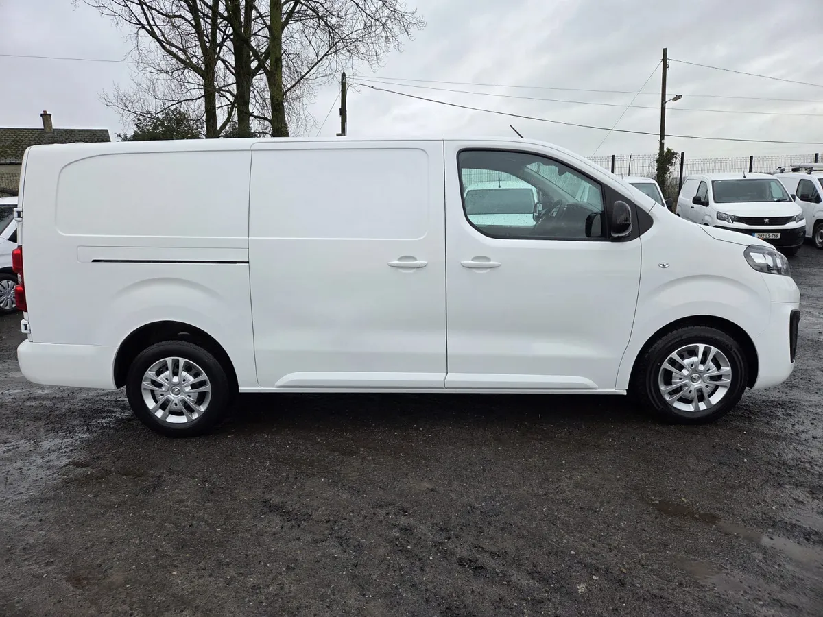 Vauxhall Vivaro Sport - Image 2