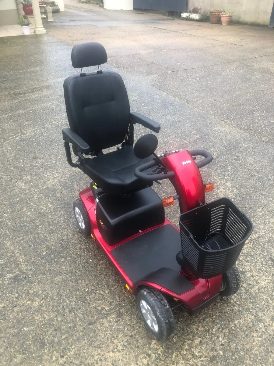 Mobility scooter - Image 1