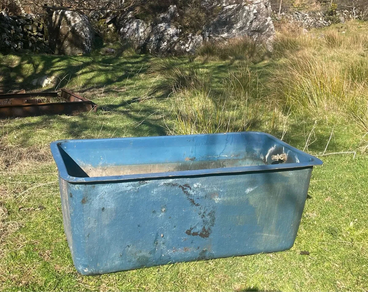 Header Tank - Image 1