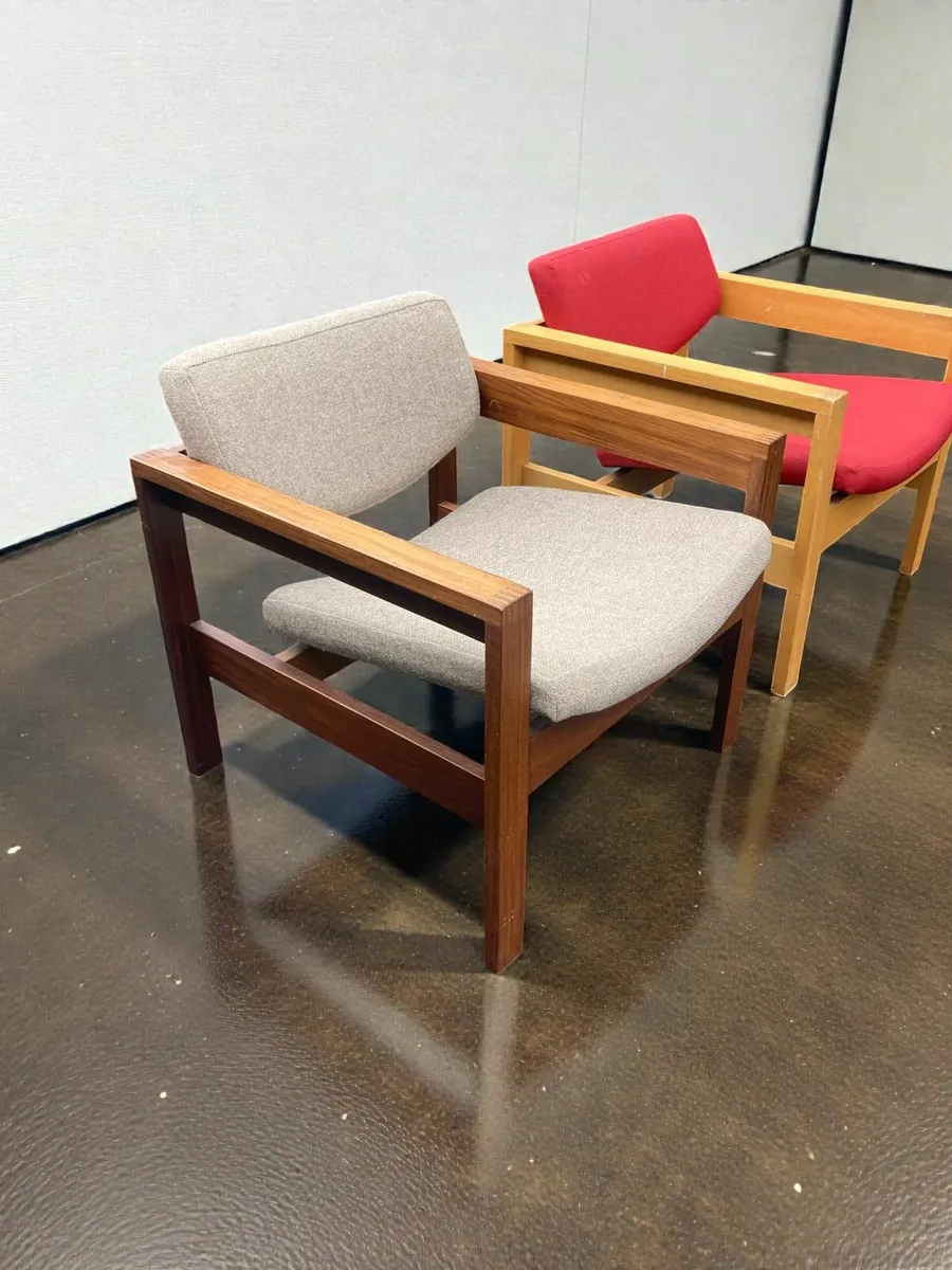Mid Century Chairs x 2 -Lounge Chairs - Image 1