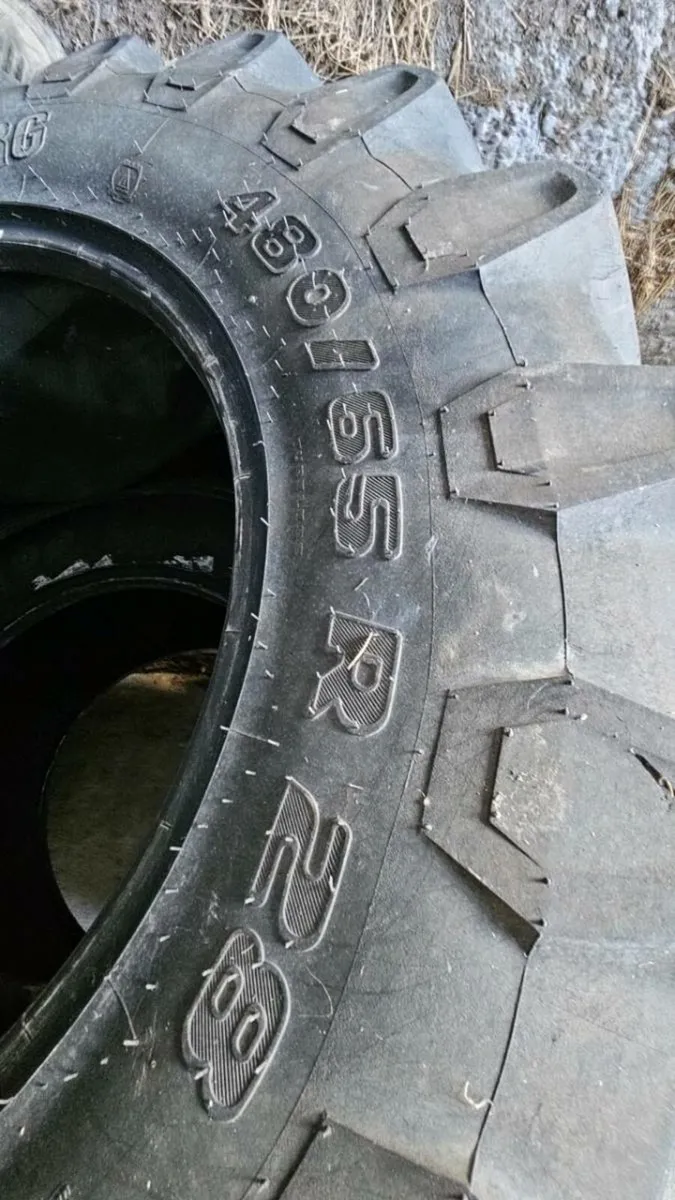 Tractor tires - Image 2