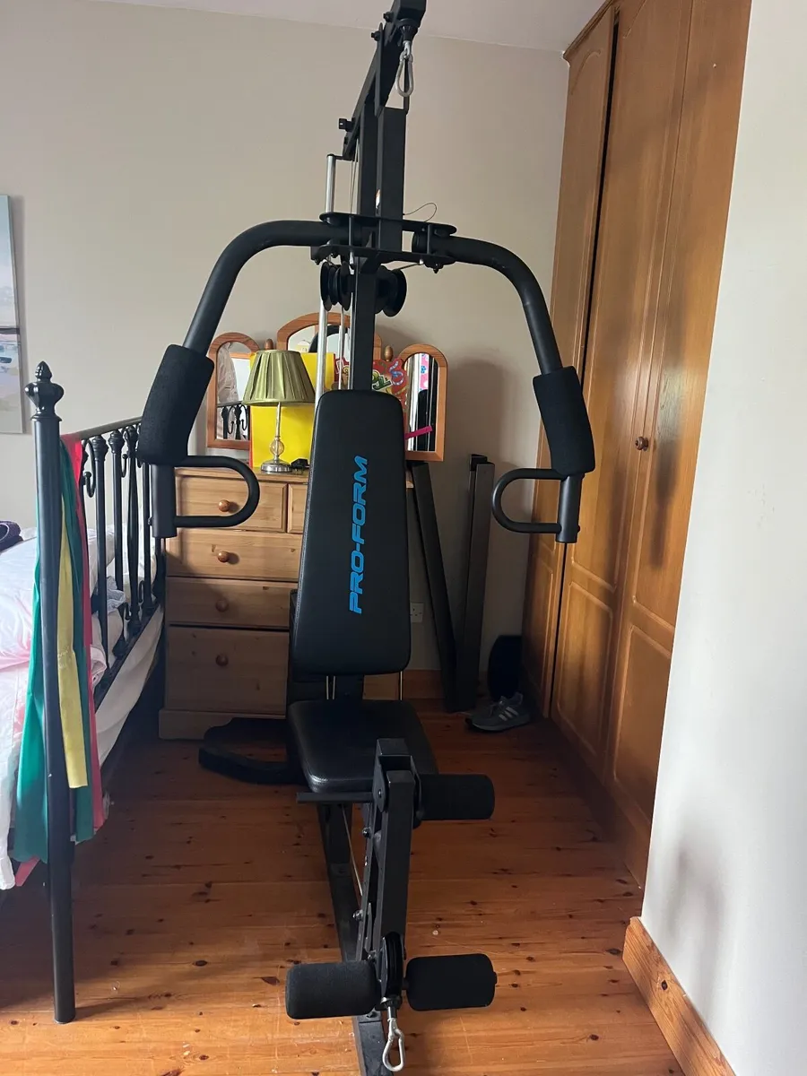 Gym equipment - Image 1